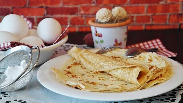 Best Crepe Makers 2022 | Buying Guide & Review